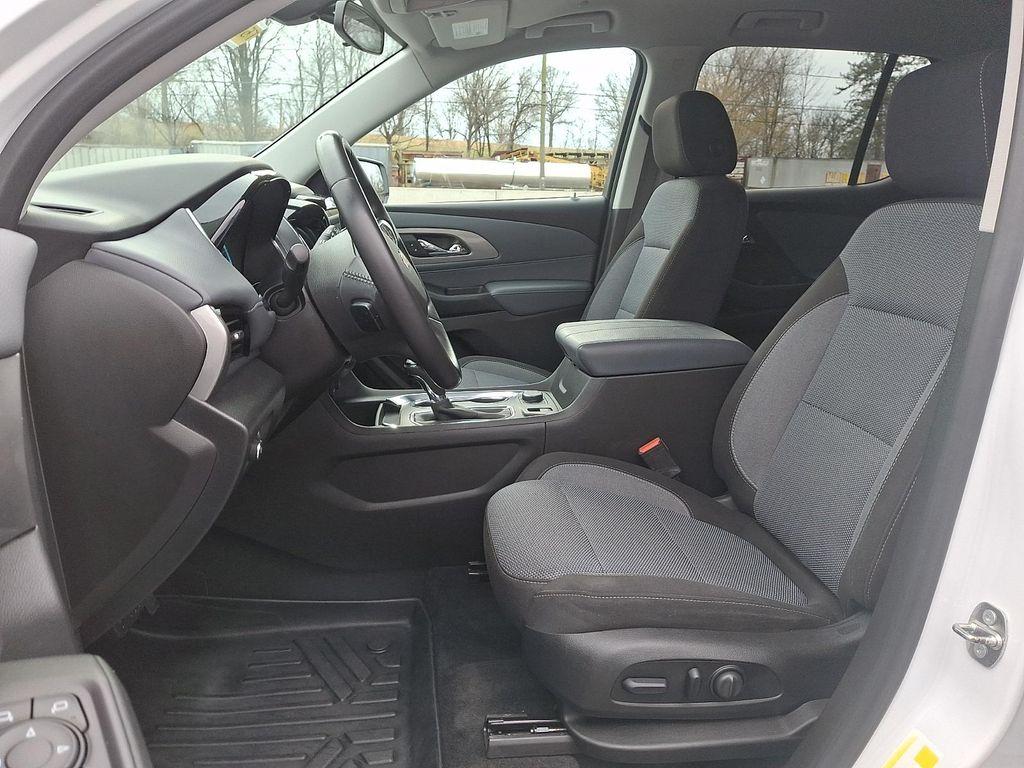 used 2018 Chevrolet Traverse car, priced at $17,500