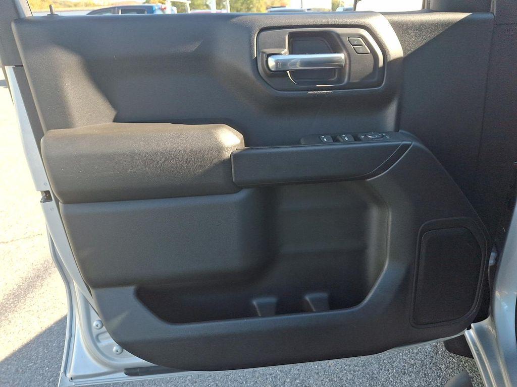 used 2022 Chevrolet Silverado 1500 car, priced at $33,435