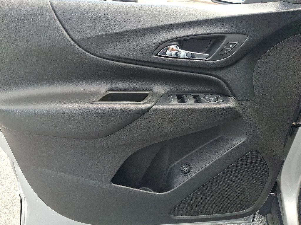 used 2018 Chevrolet Equinox car, priced at $13,900