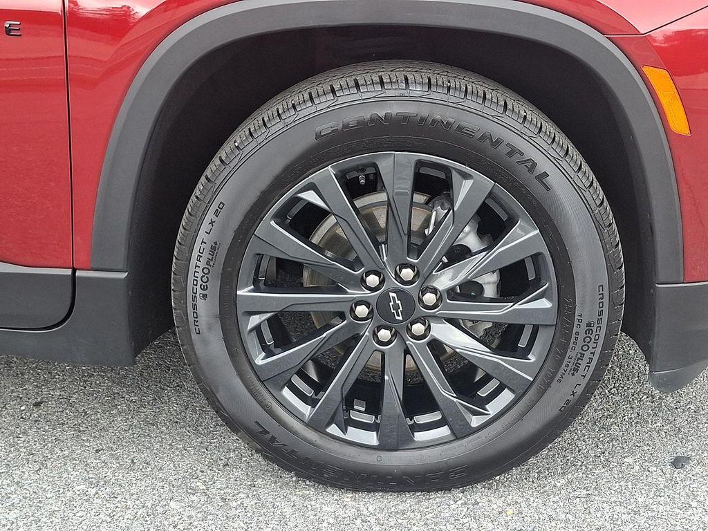 used 2023 Chevrolet Traverse car, priced at $40,000