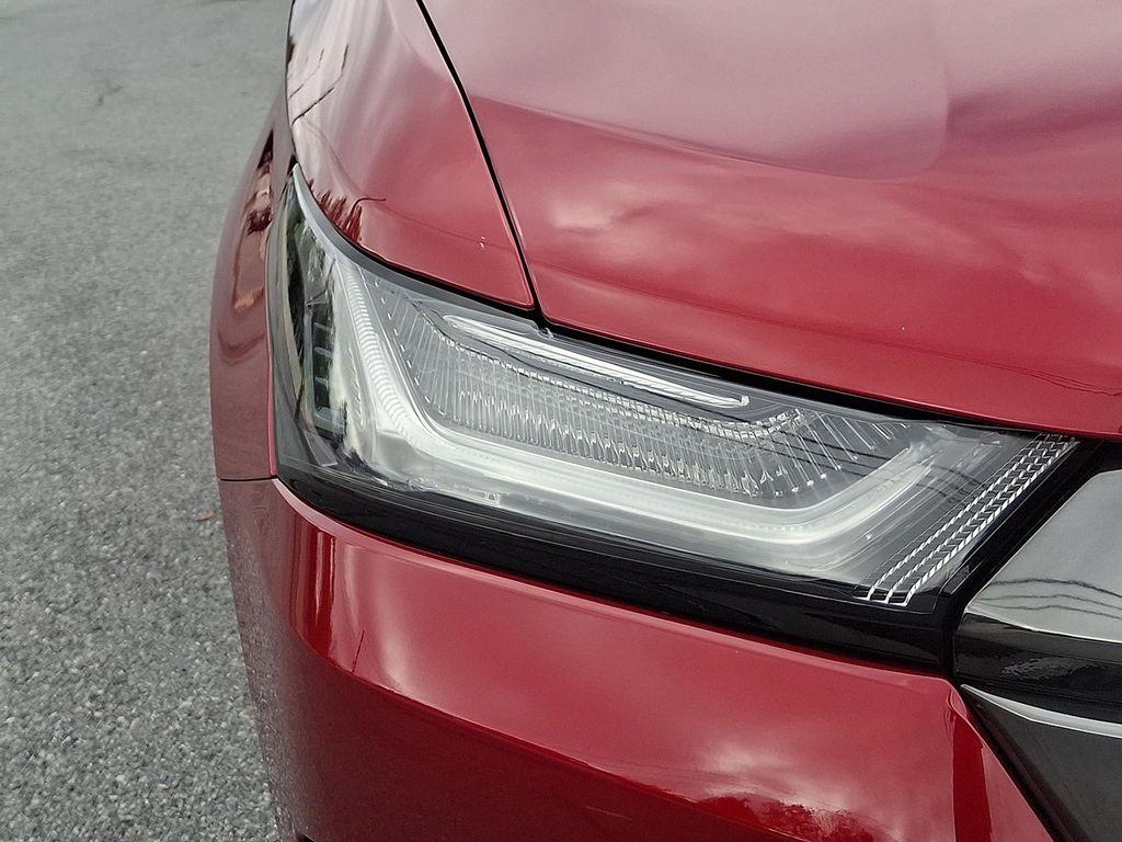 used 2023 Chevrolet Traverse car, priced at $40,000