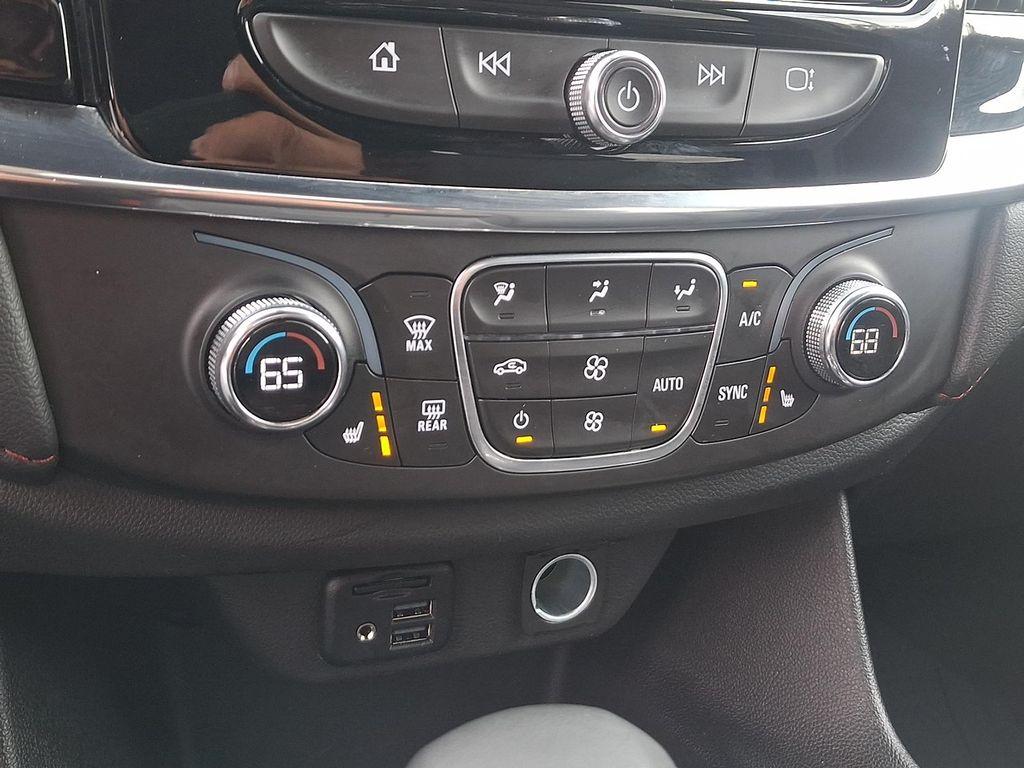 used 2023 Chevrolet Traverse car, priced at $40,000