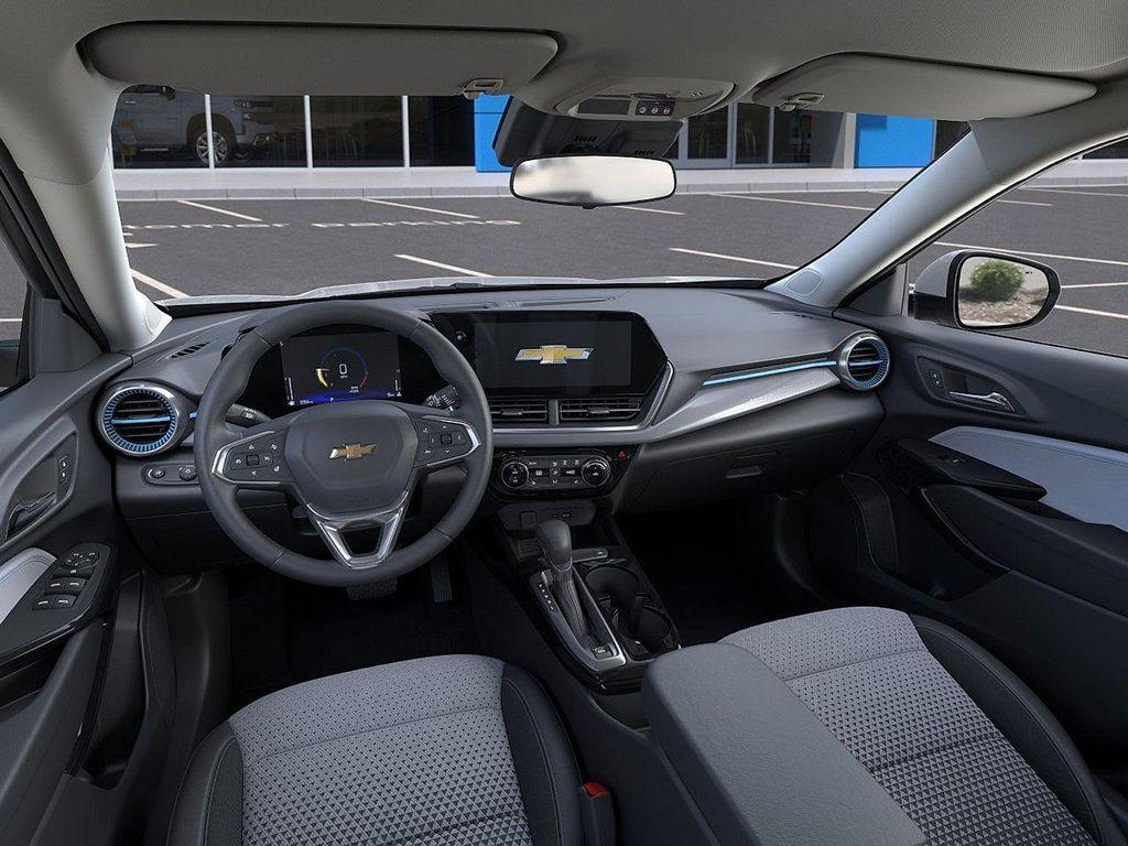 new 2025 Chevrolet Trax car, priced at $26,019