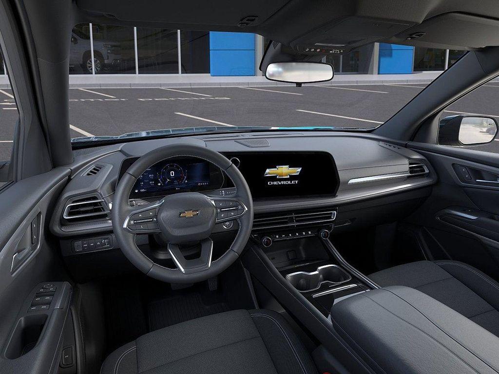 new 2025 Chevrolet Traverse car, priced at $45,344