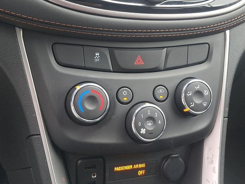 used 2022 Chevrolet Trax car, priced at $23,995