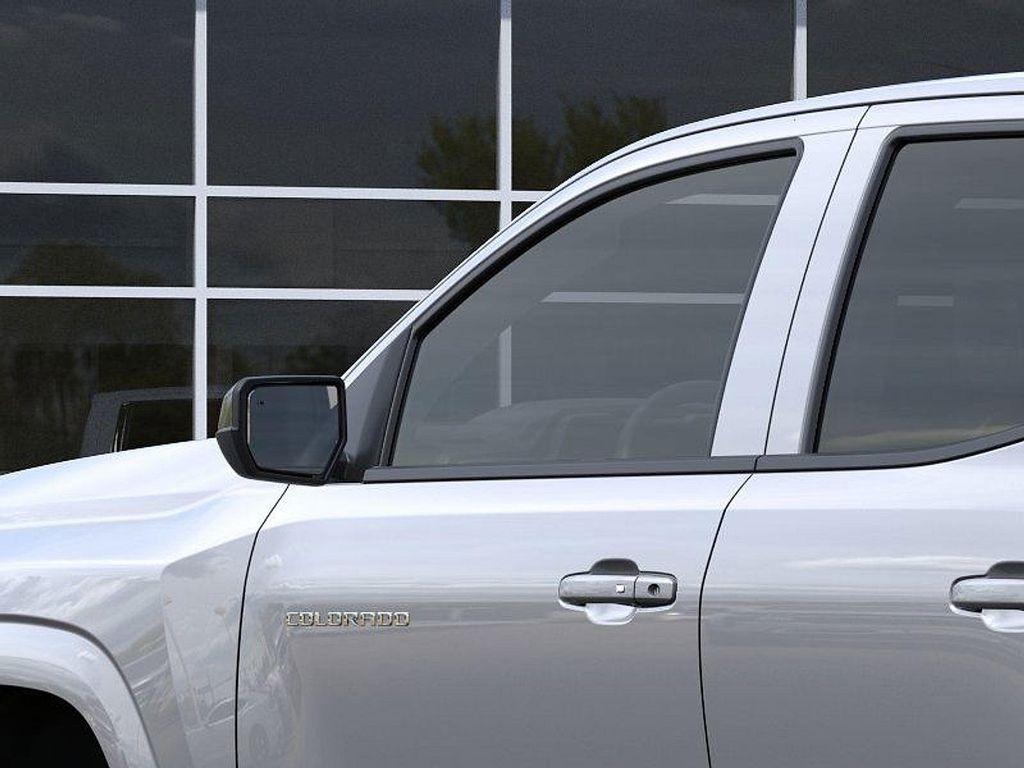 new 2025 Chevrolet Colorado car, priced at $40,489