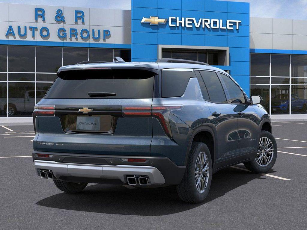 new 2025 Chevrolet Traverse car, priced at $40,989