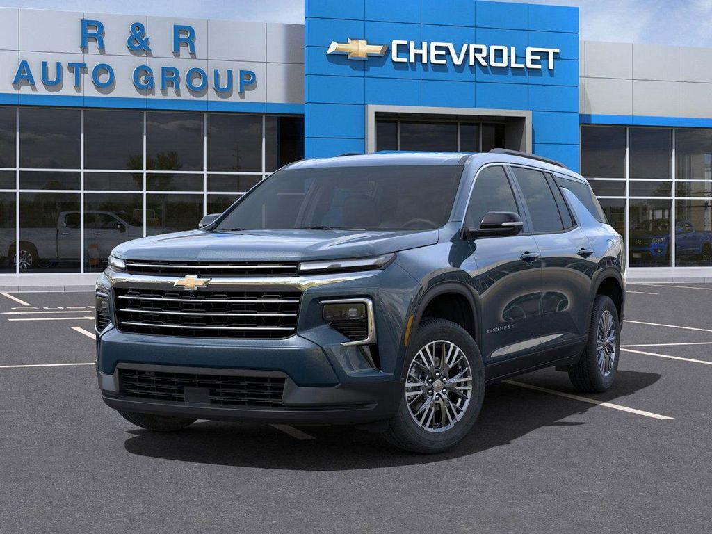 new 2025 Chevrolet Traverse car, priced at $40,989