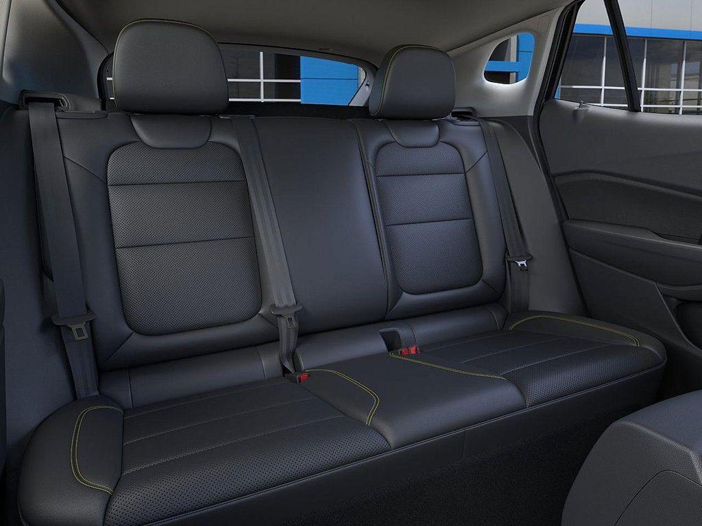 new 2025 Chevrolet Trax car, priced at $27,333