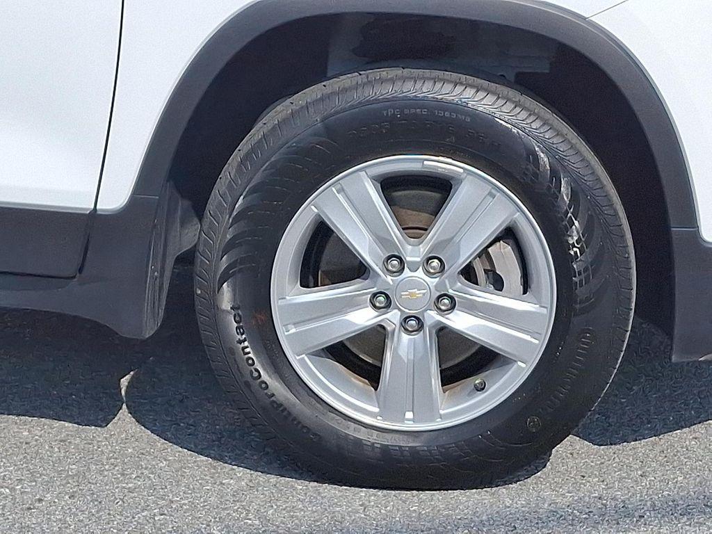 used 2022 Chevrolet Trax car, priced at $20,995