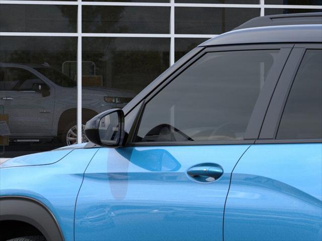 new 2025 Chevrolet TrailBlazer car, priced at $33,825