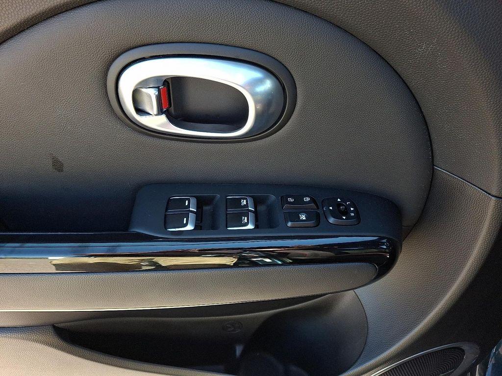 used 2018 Kia Soul car, priced at $16,500