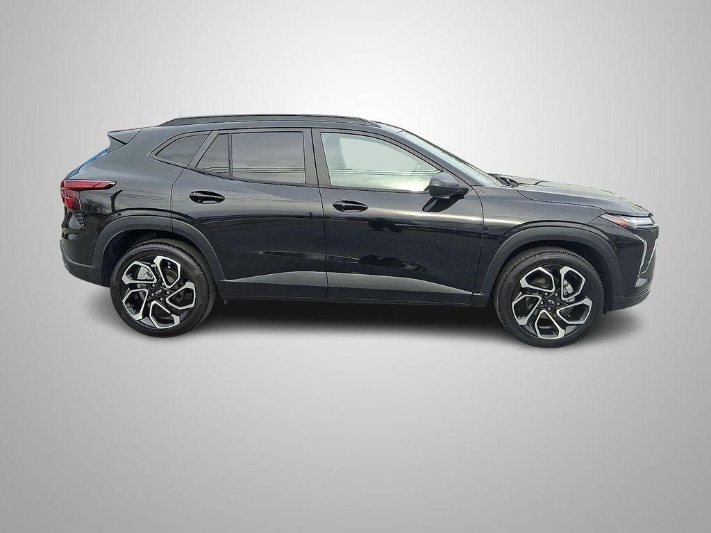 used 2024 Chevrolet Trax car, priced at $23,545