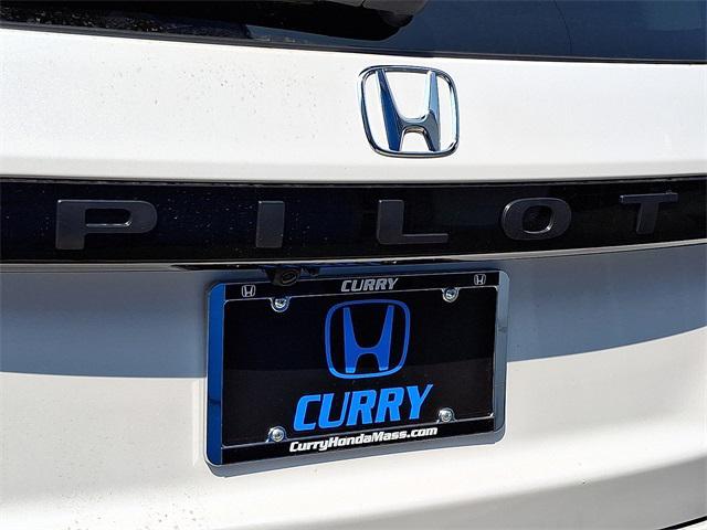 new 2025 Honda Pilot car, priced at $47,505