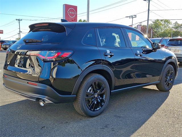 new 2026 Honda HR-V car, priced at $30,950