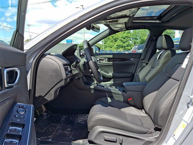 new 2026 Honda Civic Hybrid car, priced at $33,945