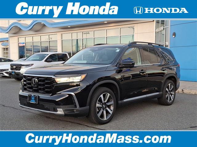 used 2023 Honda Pilot car, priced at $44,391