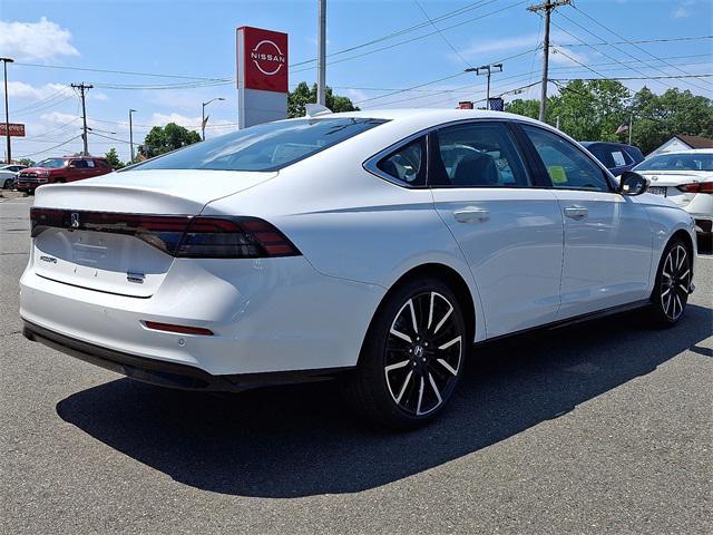 new 2025 Honda Accord Hybrid car, priced at $40,905