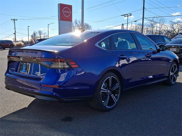 new 2025 Honda Accord Hybrid car, priced at $35,205