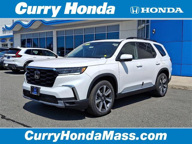 new 2025 Honda Pilot car, priced at $54,985