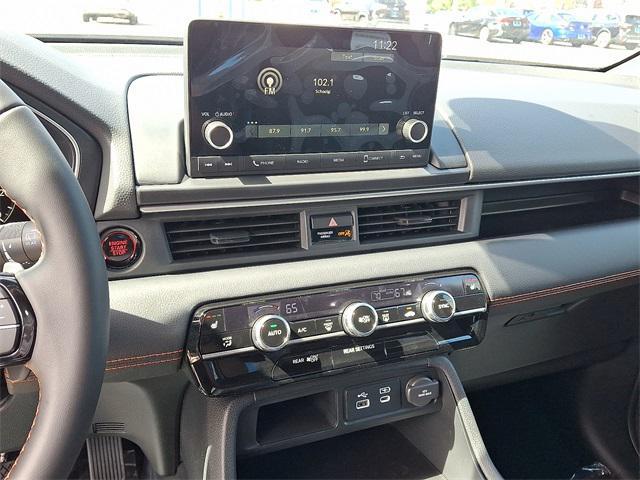 new 2025 Honda Pilot car, priced at $44,250