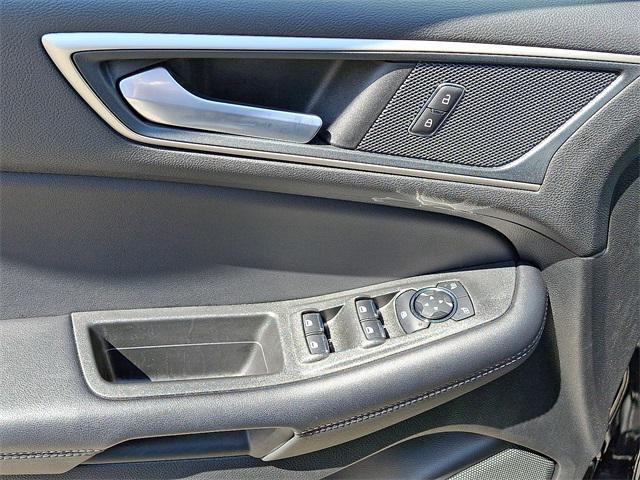 used 2024 Ford Edge car, priced at $27,991