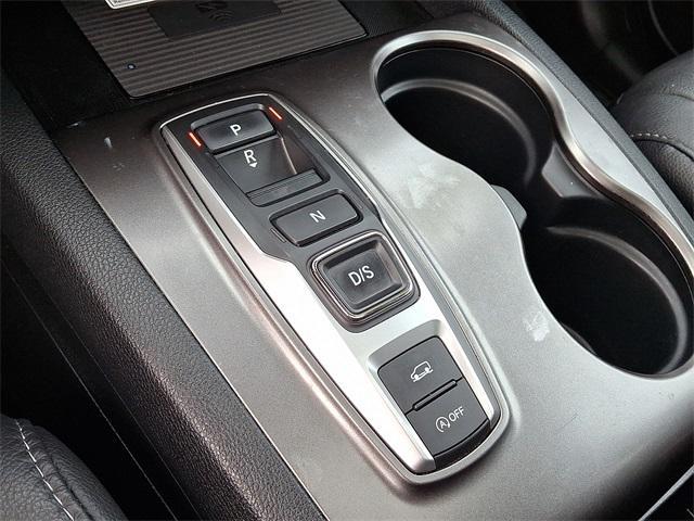 used 2022 Honda Pilot car, priced at $33,995