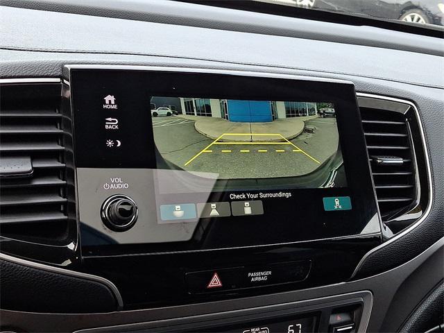 used 2022 Honda Pilot car, priced at $33,995