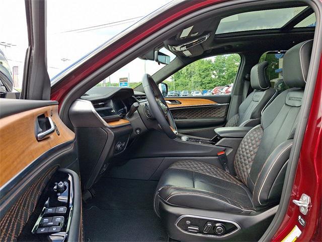 used 2022 Jeep Grand Cherokee car, priced at $44,491