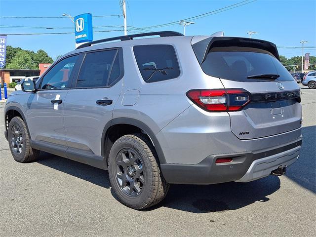 new 2025 Honda Pilot car, priced at $50,850