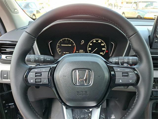 new 2025 Honda Pilot car, priced at $53,940
