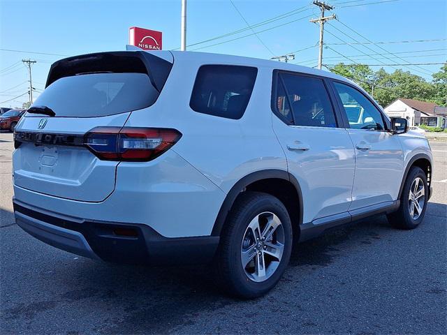 new 2025 Honda Pilot car, priced at $47,505