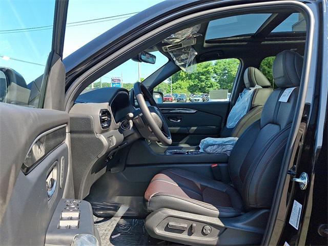 new 2025 Honda Pilot car, priced at $56,030