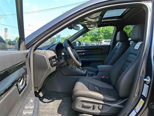 new 2026 Honda CR-V Hybrid car, priced at $43,645