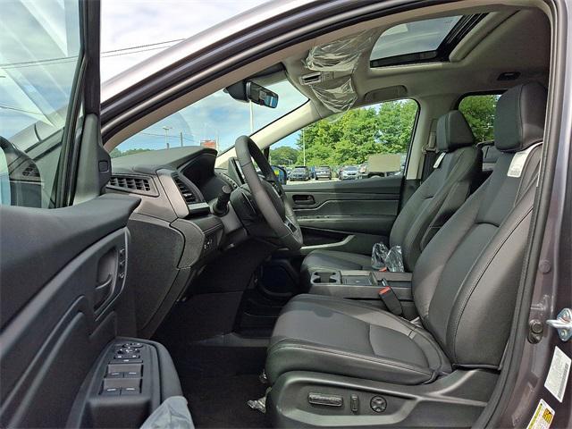 new 2026 Honda Odyssey car, priced at $44,290