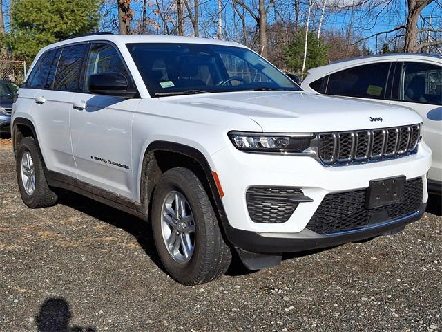 used 2022 Jeep Grand Cherokee car, priced at $31,991