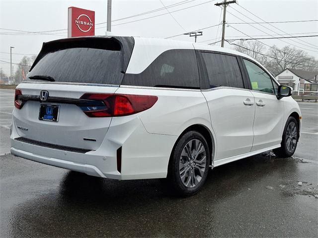 new 2025 Honda Odyssey car, priced at $48,460