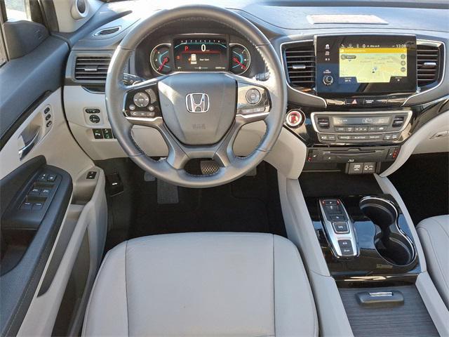 used 2022 Honda Pilot car, priced at $36,995