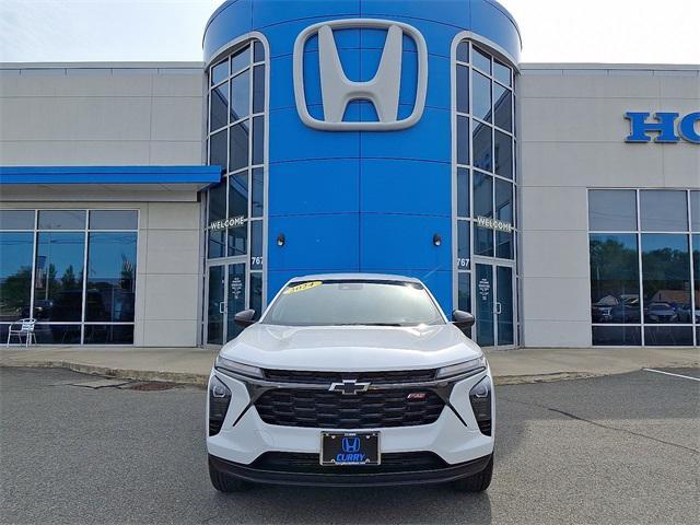 used 2024 Chevrolet Trax car, priced at $23,591