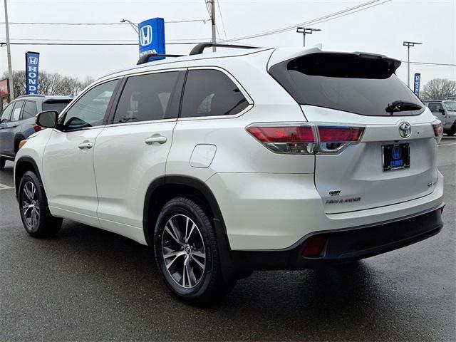 used 2016 Toyota Highlander car, priced at $20,495