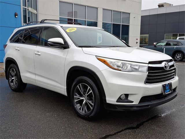 used 2016 Toyota Highlander car, priced at $20,495