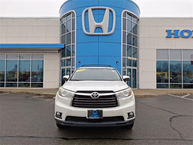 used 2016 Toyota Highlander car, priced at $20,495