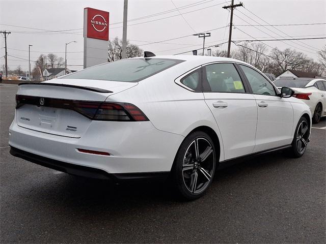 new 2025 Honda Accord Hybrid car, priced at $35,205