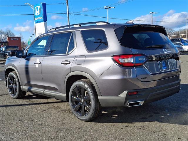 new 2025 Honda Pilot car, priced at $55,975