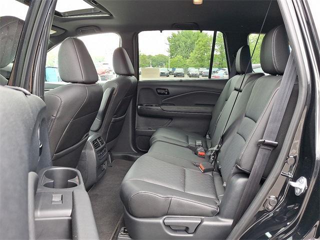 used 2022 Honda Passport car, priced at $35,491