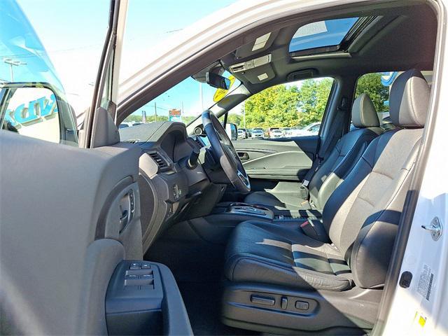 used 2023 Honda Passport car, priced at $33,991