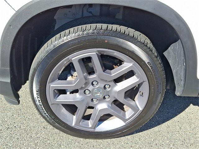 used 2023 Honda Passport car, priced at $33,991