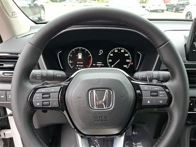new 2025 Honda Pilot car, priced at $51,550