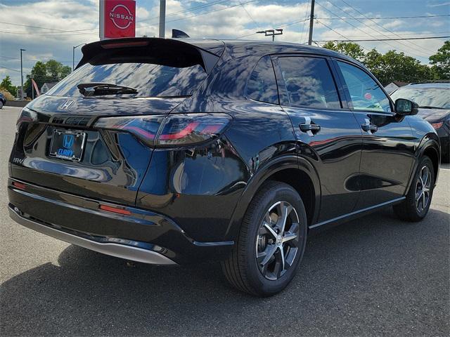 new 2025 Honda HR-V car, priced at $32,050