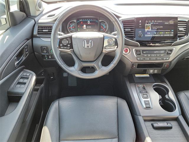 used 2022 Honda Pilot car, priced at $35,350